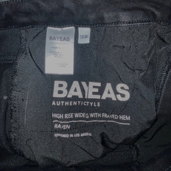 BAYEAS High -Rise Wide Leg Jeans with Frayed Hem. SZ 16W - Picture 7 of 7
